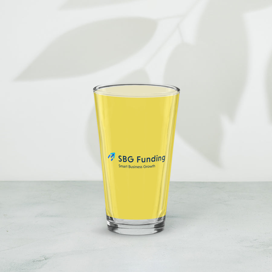 Shaker pint glass