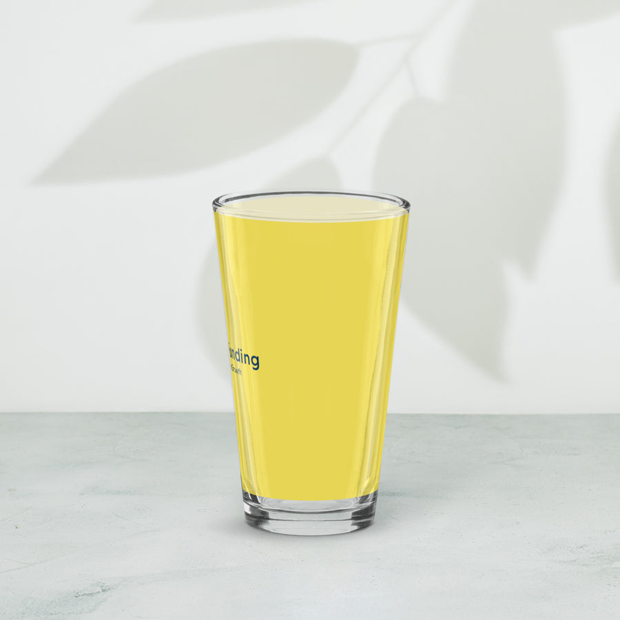 Shaker pint glass